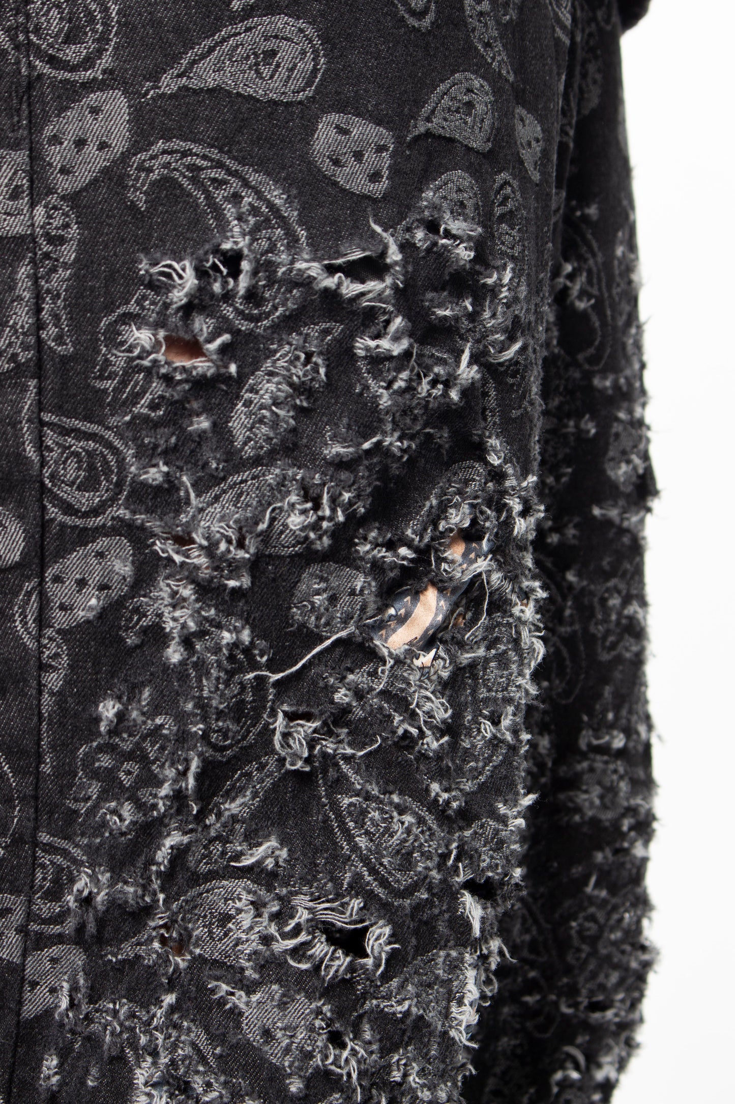 Pièce N/9 JEAN NOIR BANDANAS